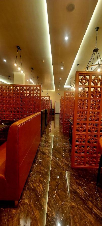 Hotel Madhuban Silvassa Extérieur photo
